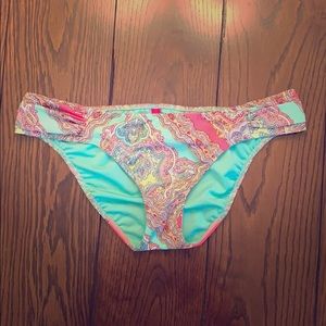 ⭐Victoria’s Secret Rouched Side Bikini Bottoms